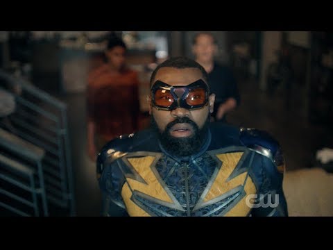 The Anti-Matter reaches Black Lightning's earth | Crisis On Infinite Earths