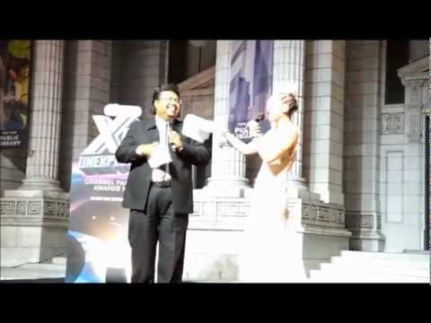 FLY HOSTS: Patricia Mok & Suhami Yusof - Singtel Awards 2014