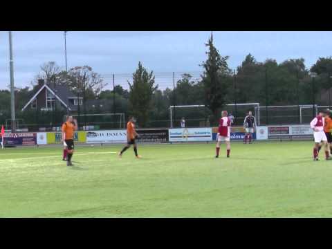 28 aug 2014 VV De Meern 2 - UVV 2 beker 3-0 Tim stift en krijgt geel