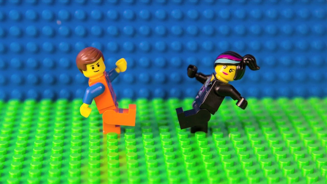 Everything Is AWESOME!!! -- The LEGOÂ® Movie -- Tegan and Sara feat. The Lonely Island - YouTube