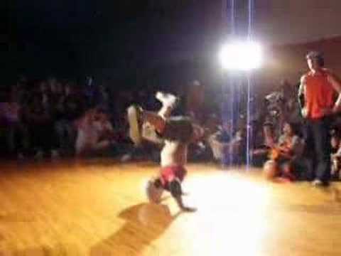 Headspin Battle - BOOM vs Aichi