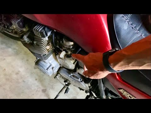Clean Motorcycle Carb with Seafoam - Yamaha XJ 750