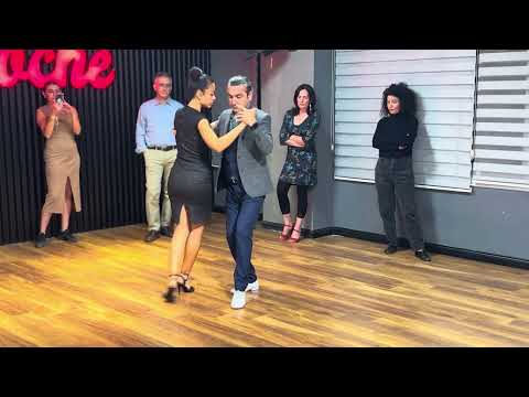 Tango Lesson: A Different Entrance for Sacadas Combinations