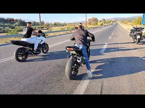 Yamaha tdm 900 vs kawasaki z750
