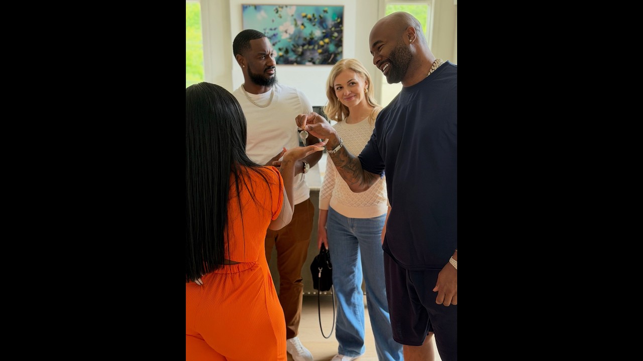 When Lesa finds out Mike and Domini are OVER!