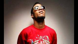 KiD CuDi - Wylin Cause Im Young (Ft. Kanye West) DOWNLOAD