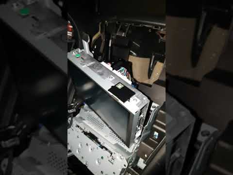 Infiniti q50 top display (DCU) failure and solution (2014 2.2 diesel, Europe)