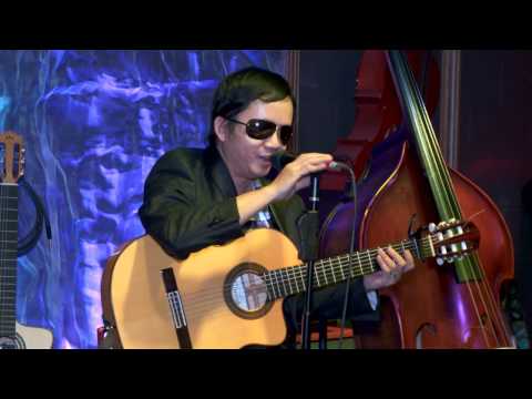 Mây vô xứ - Nguyễn Đức Đạt