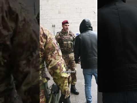 Roma Termini, in azione la Brigata Folgore: "Così contrastiamo gli scippatori"