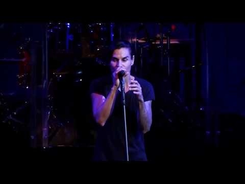 Julio Iglesias Jr. -  It's Impossible Live
