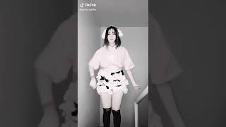 白人による綺麗なより目