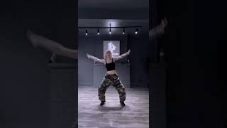 Download lagu ‘Swipe’ - Itzy Dance cover by @ritaxrrrr mp3 Download lagu ‘Swipe’ - Itzy Dance cover by @ritaxrrrr mp3