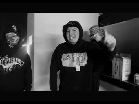 SIEMPRE DE NEGRO - FT SICK WAYNOS - BLOES