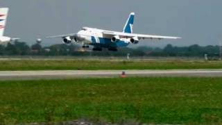 preview picture of video 'AN-124 TAKE ON OSTRAVA AIRPORT'