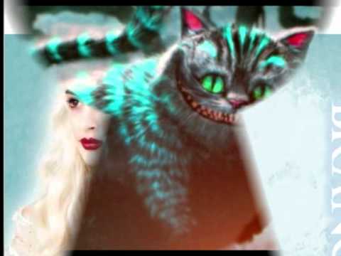 larissa e gabriele alice in  Wonderland.wmv