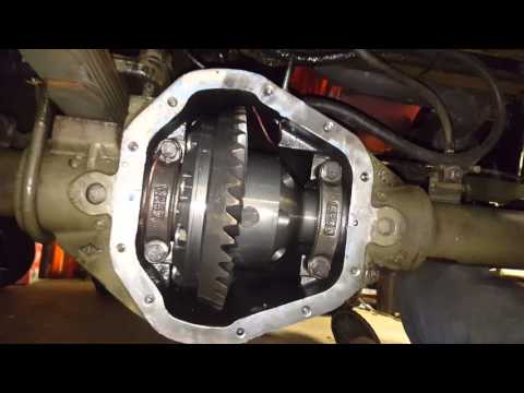 Dana 60 ARB air seal spun...must replace it.
