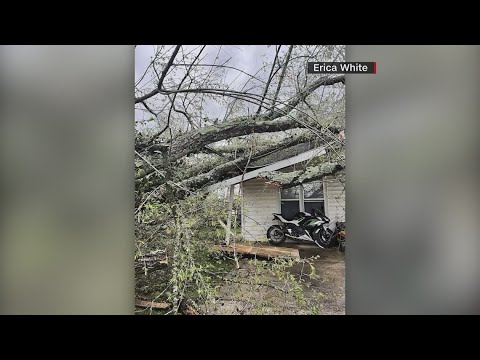 Predawn Missouri tornado kills at least 5, sows destruction