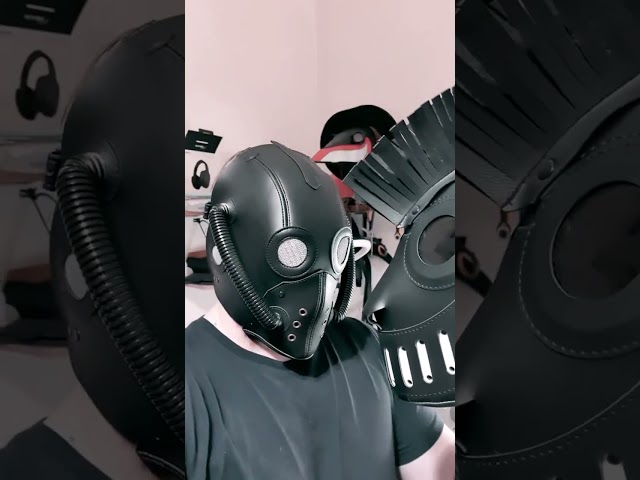 Vídeo relacionado con Swtgaah Máscara de metal Cyberpunk, alienígena de nicho, máscara mecánica fluida ajustable, media máscara de metal irregular, Halloween, punk, máscara mecánica 2