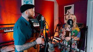 Ella Henderson &amp; James Arthur – Let’s Go Home Together (Acoustic Video)