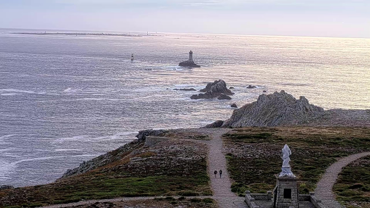 Live webcam view of Pointe du Raz Sea Lighthouse