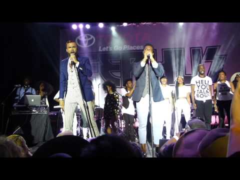 Janelle Monae & Wondaland - Hell You Talmbout (Eephus Tour Philadelphia 8-12-15)