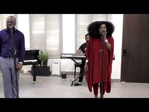 GO THE DISTANCE (Spontaneous Song) - Pastor Sola Fola-Alade and TY Bello