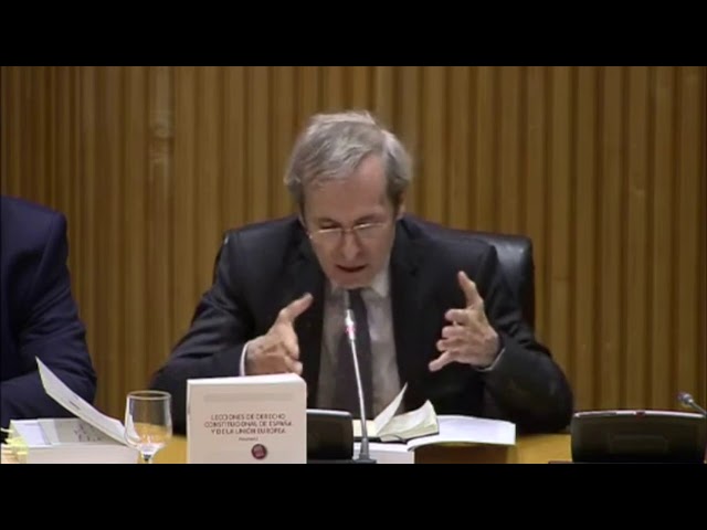 Vídeo relacionado con Lecciones de Derecho Constitucional de España y de la Unión Europea Volumen II. los Derechos Fundamentales (Manuales)