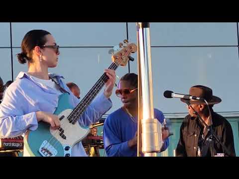 Curtis Harding Live at Mar de Vigo 2023. Terra-Ceo Vigo 2023.