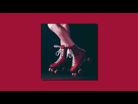 Kid Bloom - I Kissed a Girl and She Kissed Me