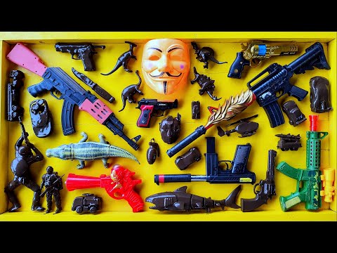 Cleans Hacker Weapon Box! Explosives and Dangerous Toy Guns - Sharp Karambit Knives Box of Toy Guns