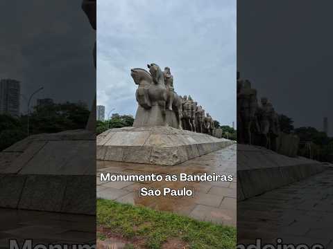 Monumento às Bandeiras | Um "patrimônio difícil" que naturaliza a violência colonial no Brasil.