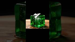 氷を彫刻刀で削る Carving Ice with a Chisel #ice #chisels #asmr #shorts #ai
