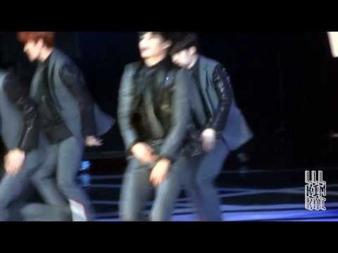 131122 MAMA in HK - EXO Intro & Growl & Time Control (KAI focus)