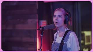 The Regrettes &quot;Come Through&quot; [Y-Not Session @ Cambridge Sound]