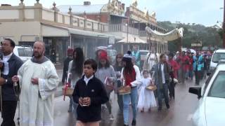 preview picture of video '2014 Corpus Christi Procession, Toodyay, Western Australia'