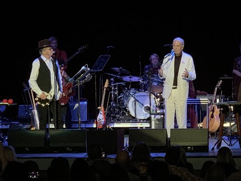 Final Four Songs - The Monkees Farewell Tour with Michael Nesmith & Micky Dolenz at The Greek