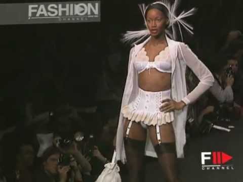 "Chantal Thomass" Spring Summer 1995 Paris 3 of 5 pret a porter woman by FashionChannel
