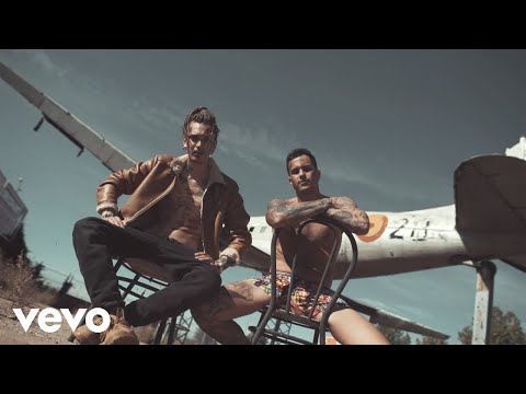 Cuéntame Otra (con Blake)