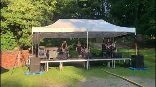 Video FURIE - Přijď (festival pod zámkem, Nelahozeves, 13.6. 2025)