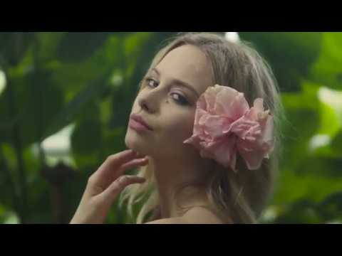 Cheek Spring/Summer 2018 - Making of