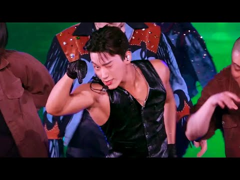 ATEEZ - BOUNCY | TOWARDS THE LIGHT: WILL TO POWER IN JAPAN 4K