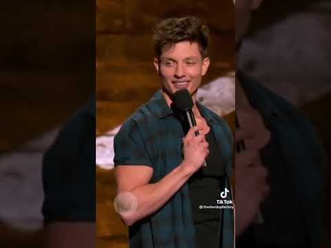 DAVE CHAPPELLE - Matt Rife joking about Chappelle at his own show!