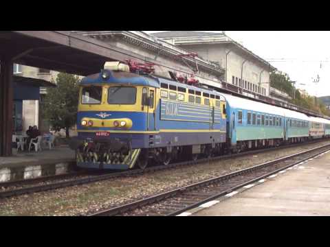 RБВ 2610 Златни пясъци с локомотив 44 002