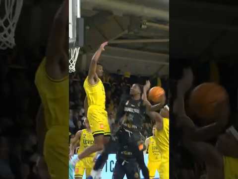 🏀 35 EFF done by Aaron Wheeler againts Handlová 🥶 6 BLK, 27 PTS, 5 REB 👏🏽