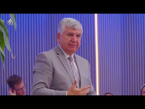 Relu Moldovanu - Categories of people near the cross of the Lord