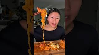 Download lagu 6 buldaks 6 ways PART 2! #mukbang #buldak #6eggs6ways #buldakflight #ramen mp3