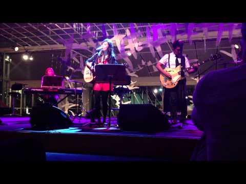 Zahidah & Friends - Far Away - Mosaic Music Festival, 12/3/2013