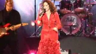 Gloria Estefan On Tour: Peru (Tres Deseos)