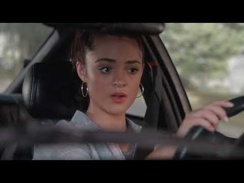 Nicole Comes Out to Eddie - Fresh Off The Boat