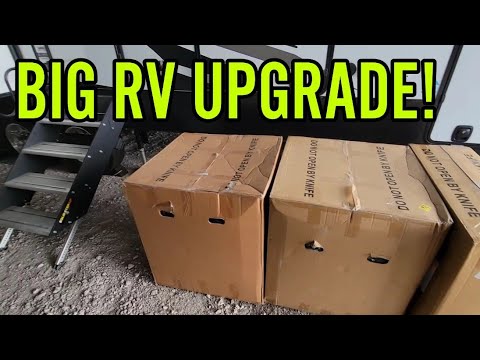 AMAZING Interior RV Upgrade!  EVERYTHING moves! Lippert's Thomas Payne Collection!